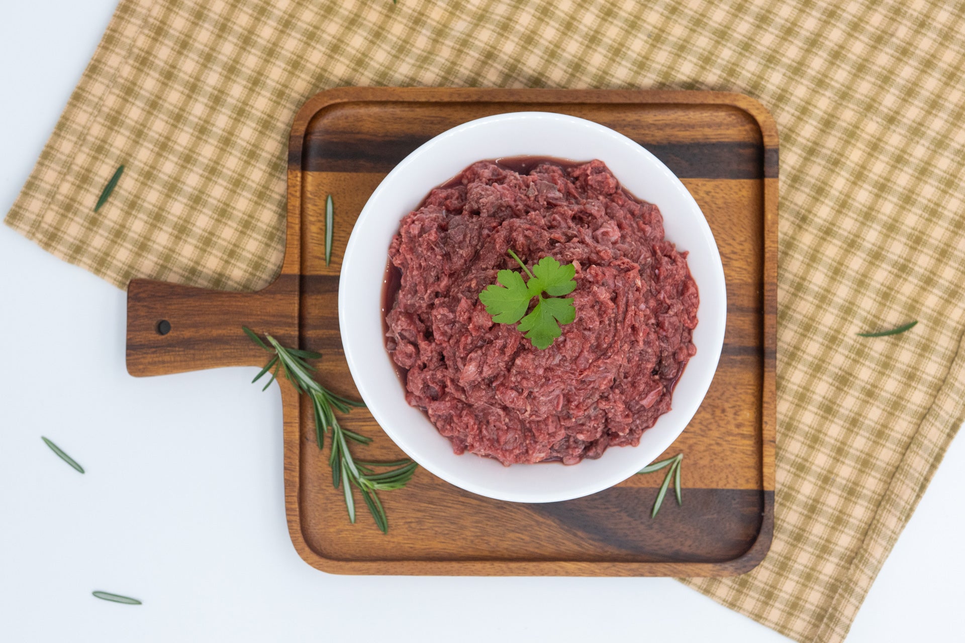 Can you give a dog raw ground beef Outlet
